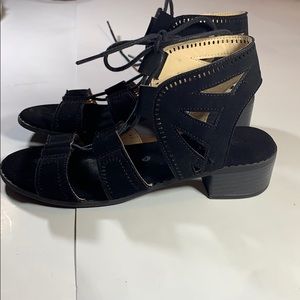 Tie up wedge sandal heel boho black